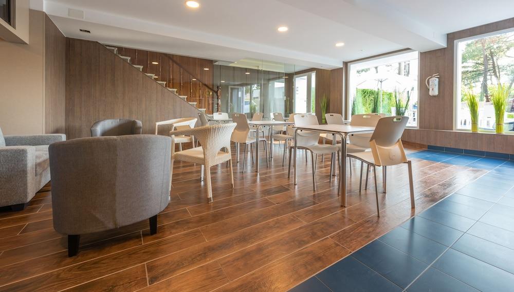 Nuevo Norat Sanxenxo Hotel Bagian luar foto